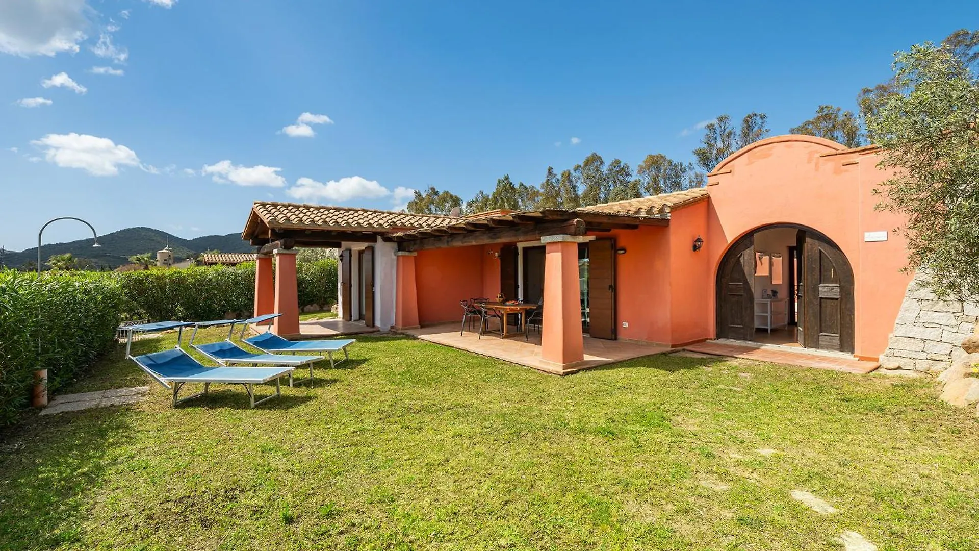 Villa Arenada - 500M From The Beach Costa Rei 0*,  Italie